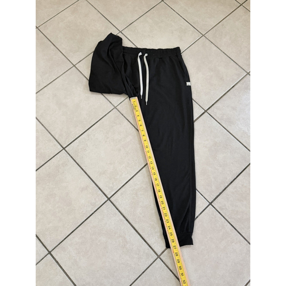 VUORI PERFORMANCE JOGGER 27”DARK GREY SZ MEDIUM WAIST 14.5” - Picture 8 of 10